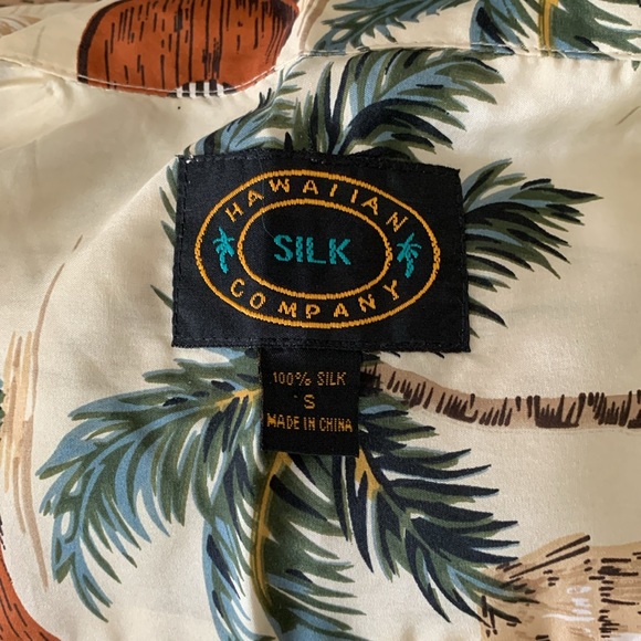 Hawaiian Silk Company shirt - Picture 3 of 4